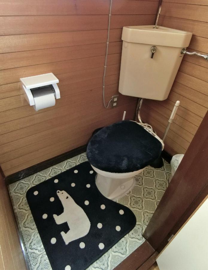 Shirokuma Inn Toyama Exterior foto